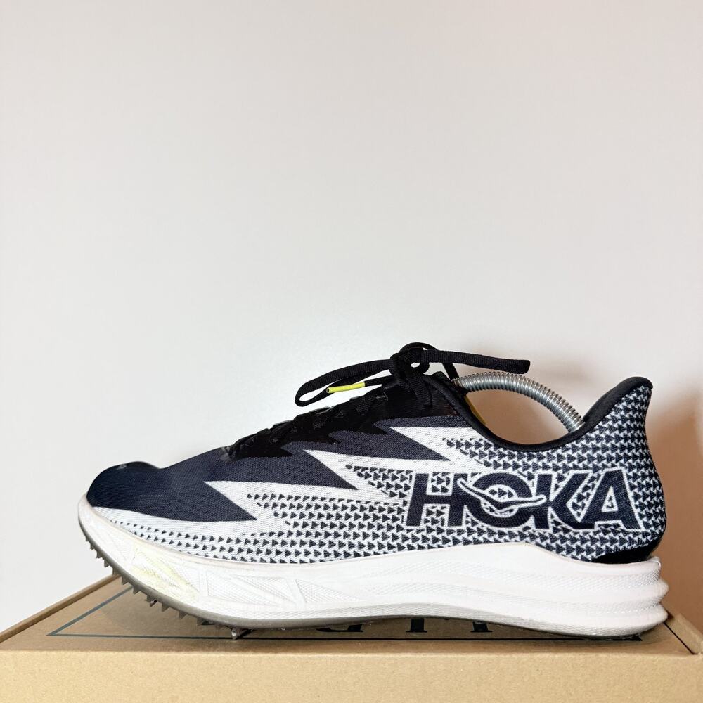 Hoka Men Size 12 Crescendo MD Black White Track Field Mid Distance Spikes 800M